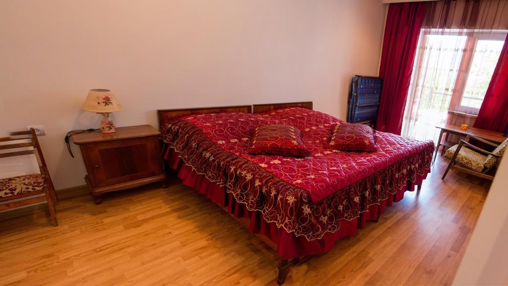 Guest House Mary Haghpat ภายนอก รูปภาพ